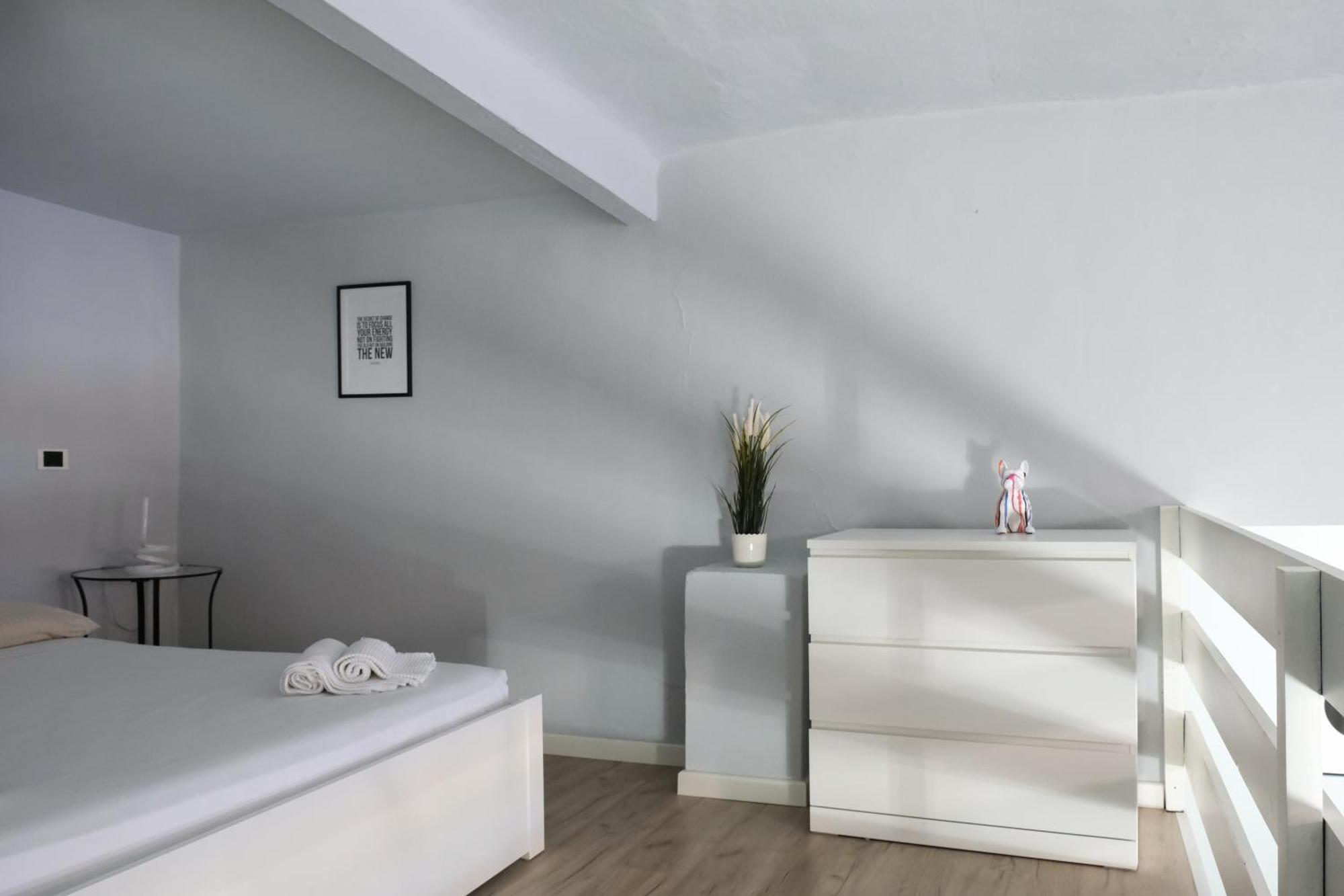 Carega City Center Apartment Верона Экстерьер фото