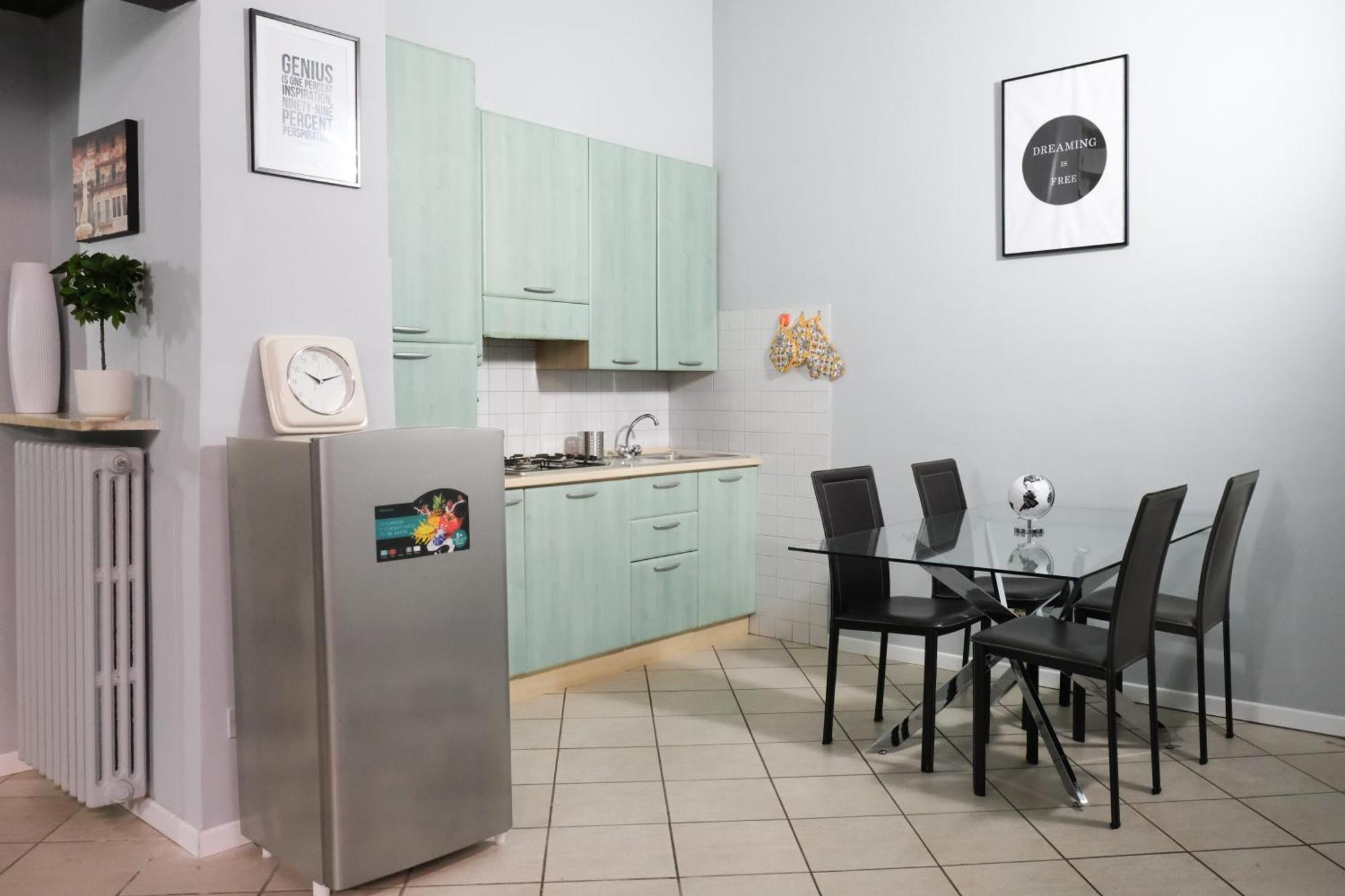Carega City Center Apartment Верона Экстерьер фото