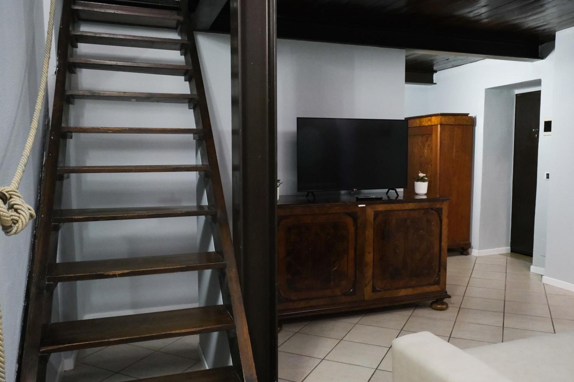 Carega City Center Apartment Верона Экстерьер фото
